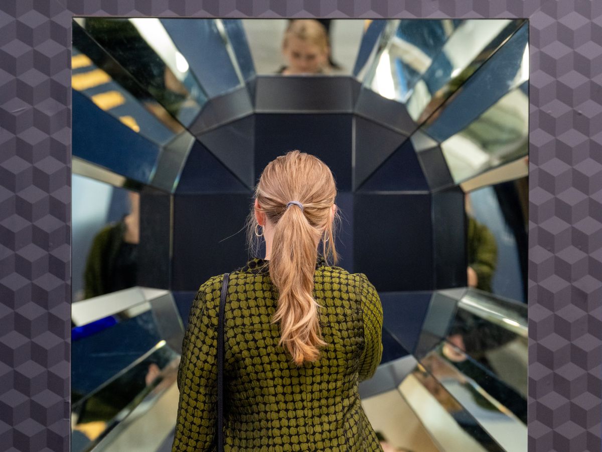 about us video poster about us toronto canada 1200×900