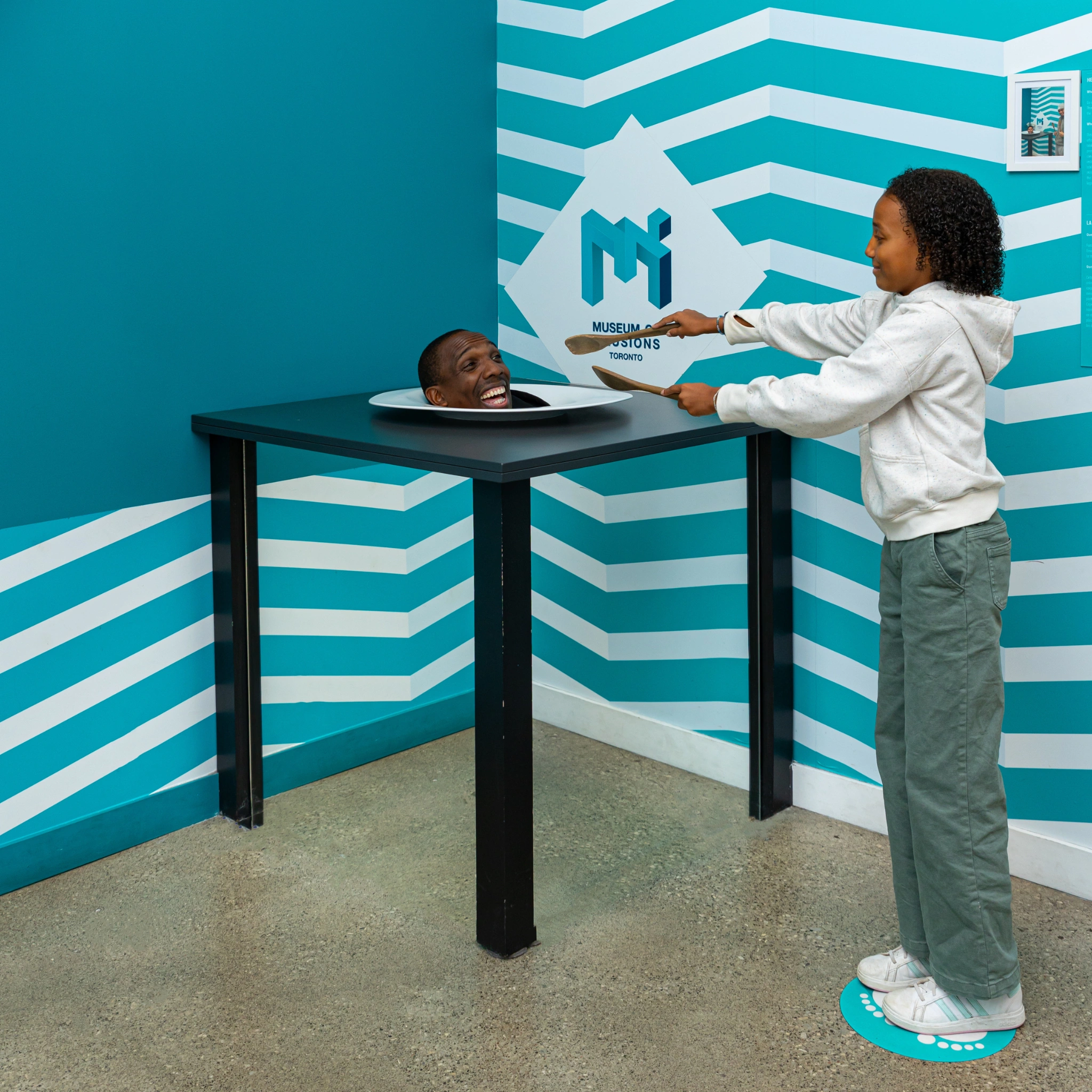 School Trip Ideas: Is Museum of Illusions the Best Field Trip Your Class Will Ever Take?